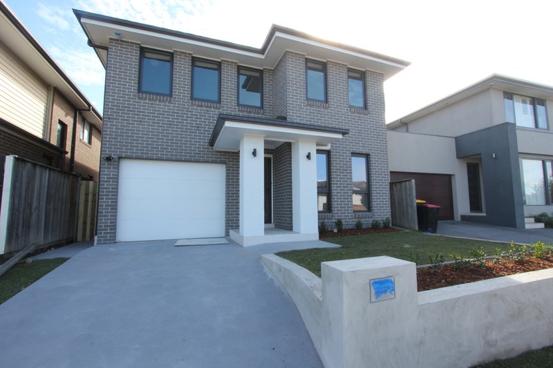 Photo - 124 Maddecks Avenue, Moorebank NSW 2170 - Image 1