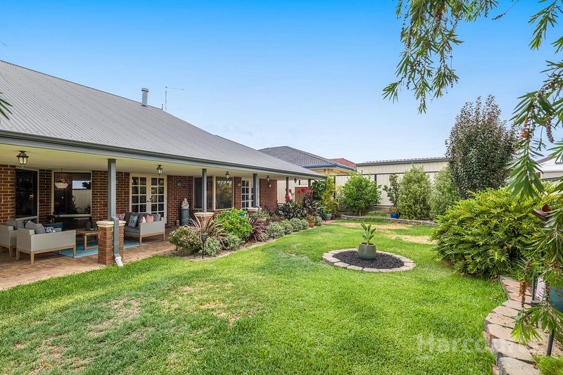 Photo - 124 Manchester Drive, Hocking WA 6065 - Image 31