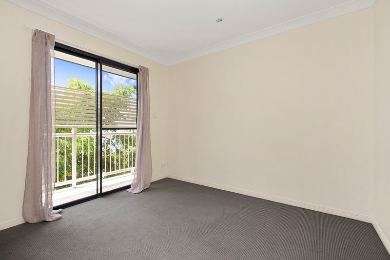 Photo - 1/24 Manchester Terrace, Taringa QLD 4068 - Image 9