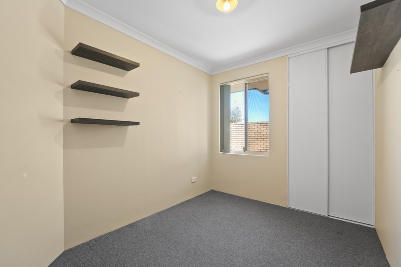 Photo - 12/4 Marlo Place, Waikiki WA 6169 - Image 24