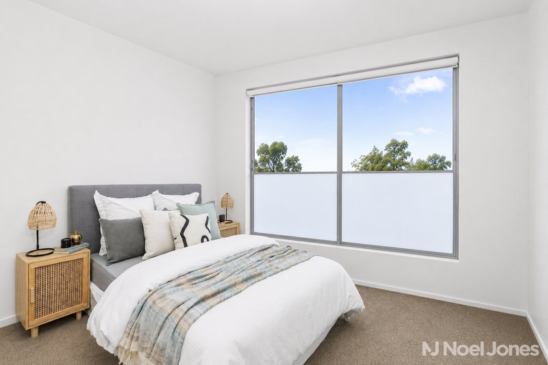 Photo - 1/24 Mclean Street, Brunswick West VIC 3055 - Image 4