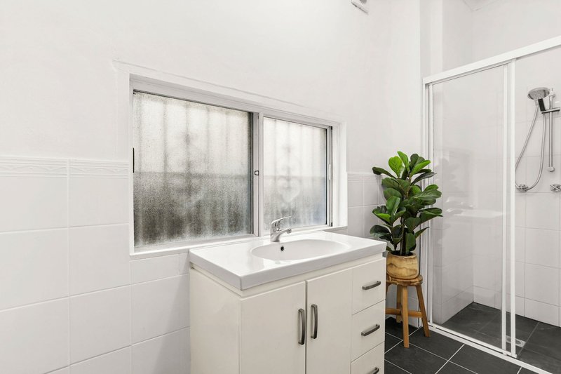 Photo - 1/24 Middleton Street, Petersham NSW 2049 - Image 5