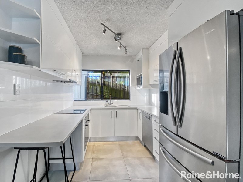 Photo - 1/24 Miskin Street, Toowong QLD 4066 - Image 2