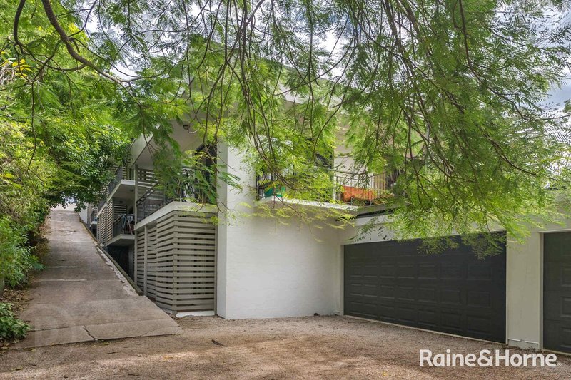 Photo - 1/24 Miskin Street, Toowong QLD 4066 - Image 10