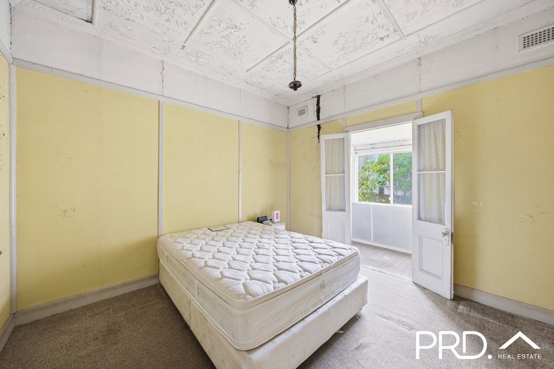 Photo - 124 Old Kent Road, Mount Lewis NSW 2190 - Image 6