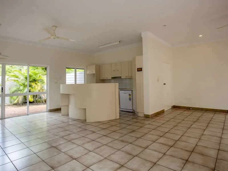 Photo - 1/24 Petersen , Trinity Beach QLD 4879 - Image 2