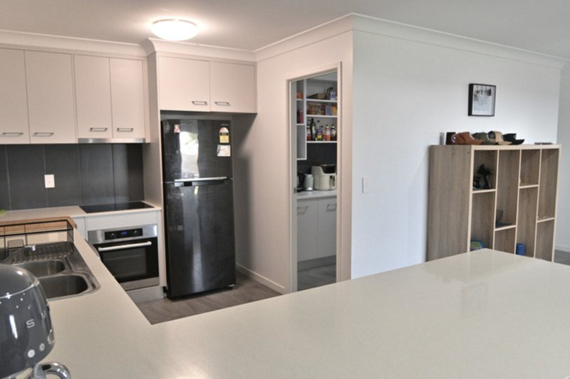 Photo - 1/24 Sorrento Drive, Bargara QLD 4670 - Image 5