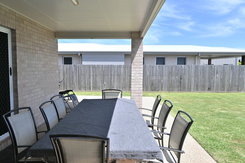 Photo - 1/24 Sorrento Drive, Bargara QLD 4670 - Image 14