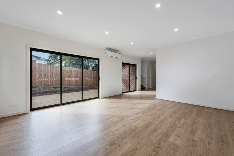 Photo - 1/24 Springfield Road, Boronia VIC 3155 - Image 3