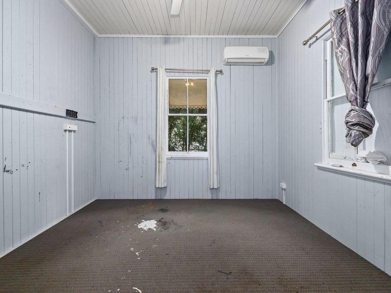 Photo - 124 Thorn Street, Ipswich QLD 4305 - Image 6
