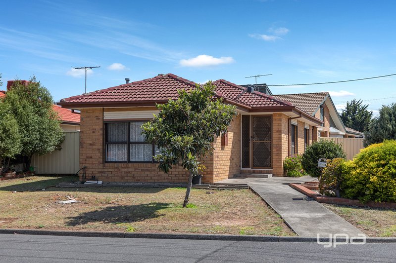 1/24 Unicorn Way, Kings Park VIC 3021