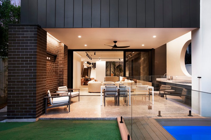Photo - 124 Warren Road, Marrickville NSW 2204 - Image 15