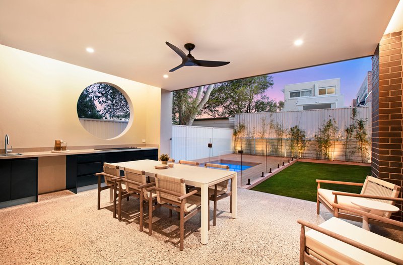 Photo - 124 Warren Road, Marrickville NSW 2204 - Image 16