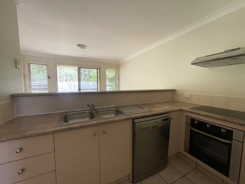 Photo - 1/24 Wodala Crescent, Bracken Ridge QLD 4017 - Image 4