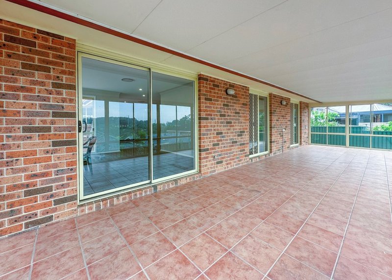 Photo - 124 Woodbury Park Drive, Mardi NSW 2259 - Image 11