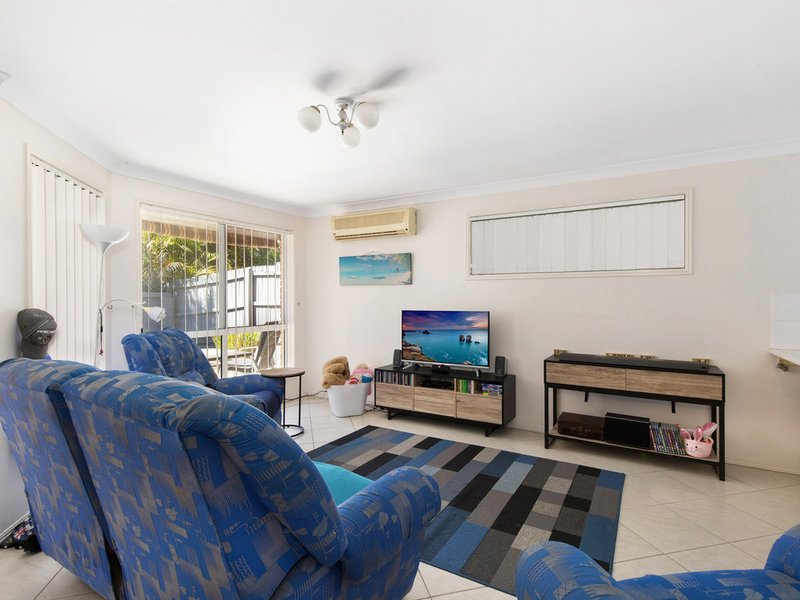 Photo - 1/24 Woodland Drive, Reedy Creek QLD 4227 - Image 5