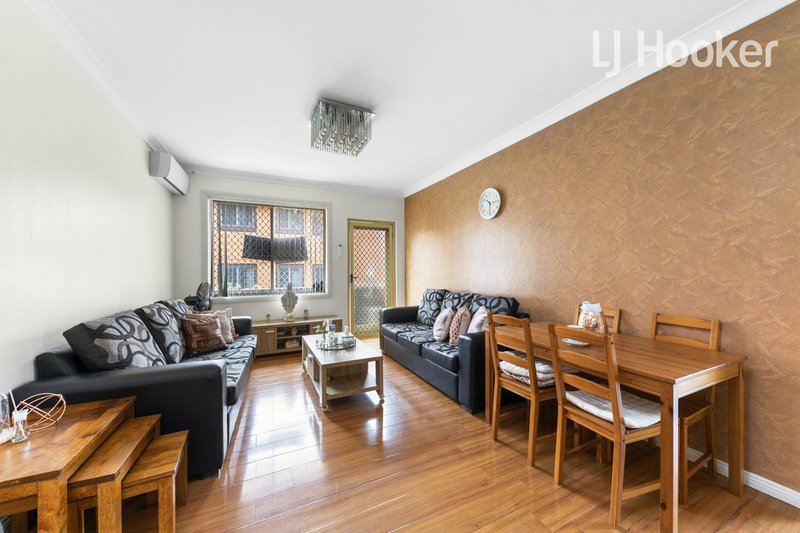 Photo - 1/24 York Street, Fairfield NSW 2165 - Image 3