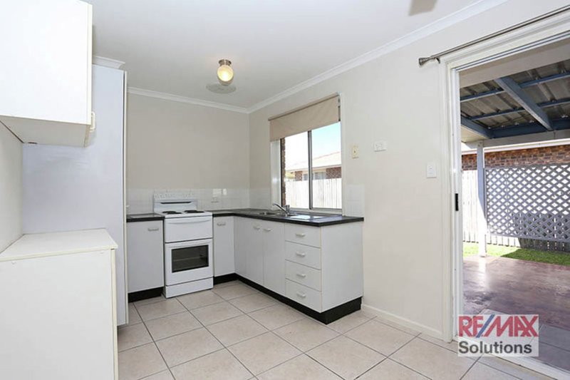 Photo - 124 Youngs Crossing Road, Lawnton QLD 4501 - Image 3