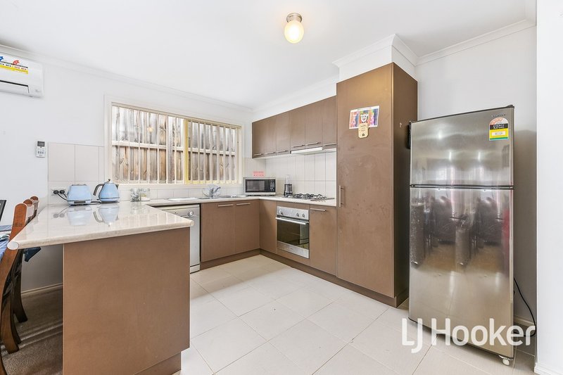 Photo - 12/40 Army Road, Pakenham VIC 3810 - Image 3