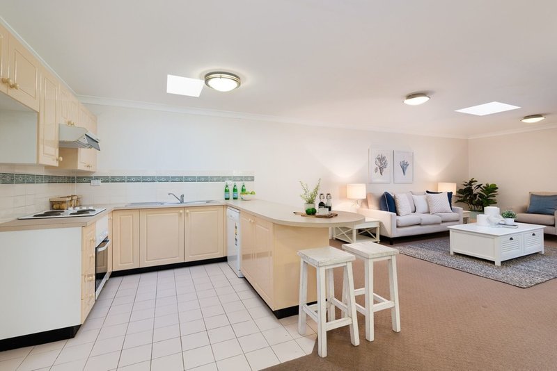 Photo - 12/41-47 Foamcrest Avenue, Newport NSW 2106 - Image 3