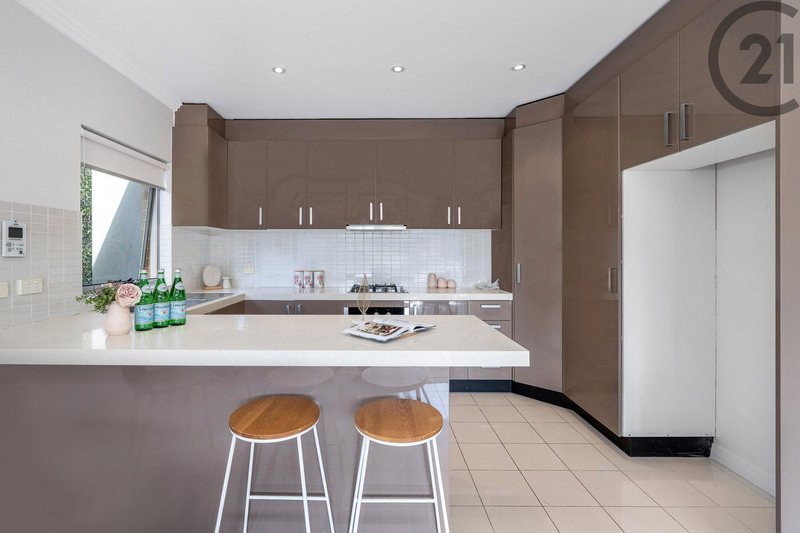 Photo - 12/42-46 Carrington Avenue, Hurstville NSW 2220 - Image 4