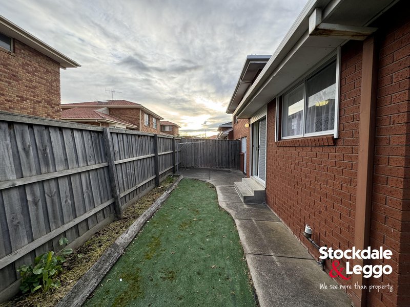 Photo - 1/242 Melrose Drive, Tullamarine VIC 3043 - Image 11