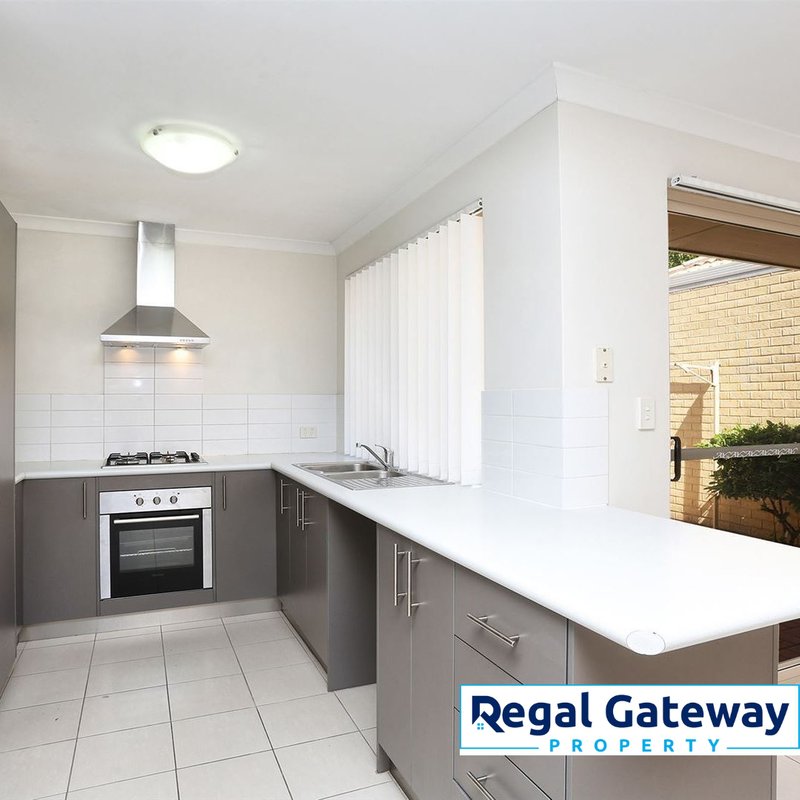 Photo - 12/42 Merrifield Avenue, Kelmscott WA 6111 - Image 5