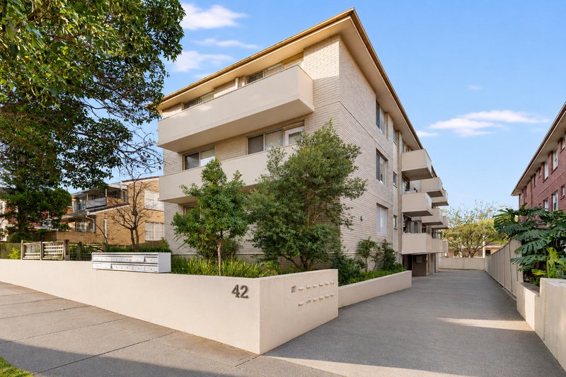 Photo - 12/42 The Avenue, Hurstville NSW 2220 - Image 1