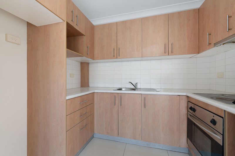 Photo - 12/42 The Avenue, Hurstville NSW 2220 - Image 4