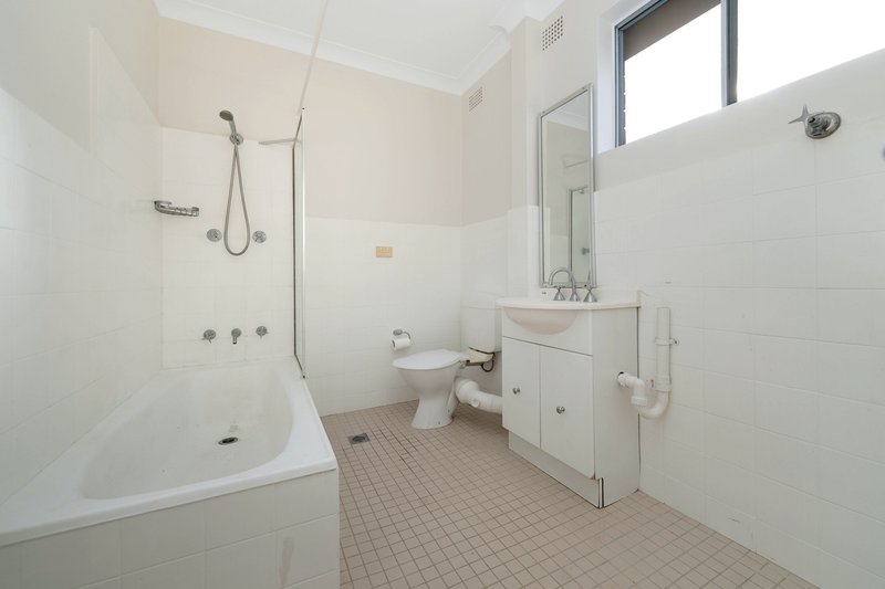 Photo - 12/42 The Avenue, Hurstville NSW 2220 - Image 7