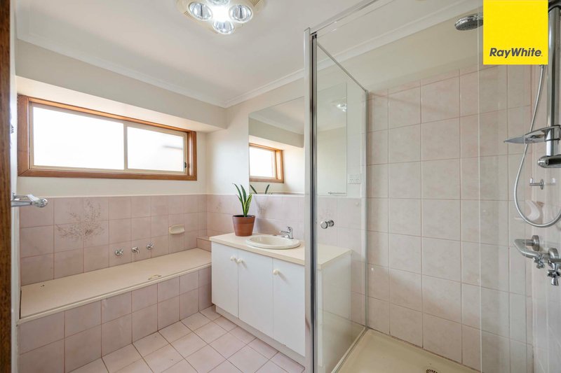 Photo - 1/243 Gisborne-Melton Road, Kurunjang VIC 3337 - Image 7