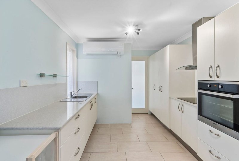 Photo - 12/433 Pine Ridge Road, Runaway Bay QLD 4216 - Image 4
