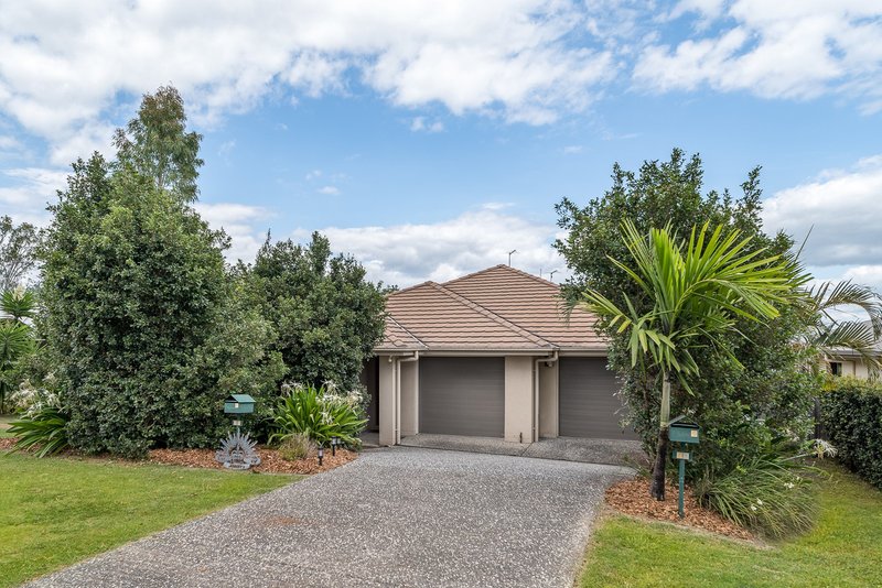 1&2/44 Wesley Way, Gleneagle QLD 4285