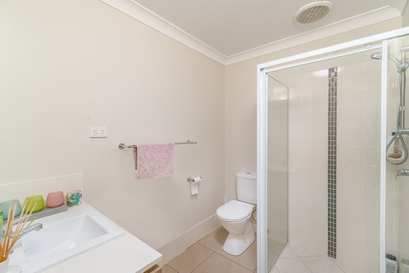 Photo - 1&2/44 Wesley Way, Gleneagle QLD 4285 - Image 14