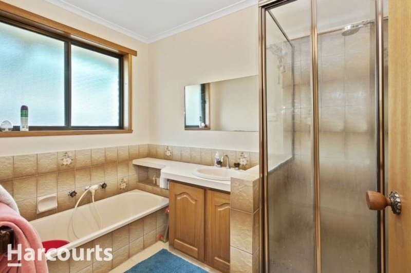 Photo - 1/244 York Street, Ballarat East VIC 3350 - Image 7