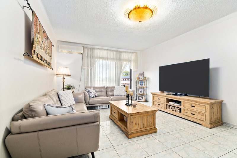 Photo - 12/45-47 Kenyon Street, Fairfield NSW 2165 - Image 2