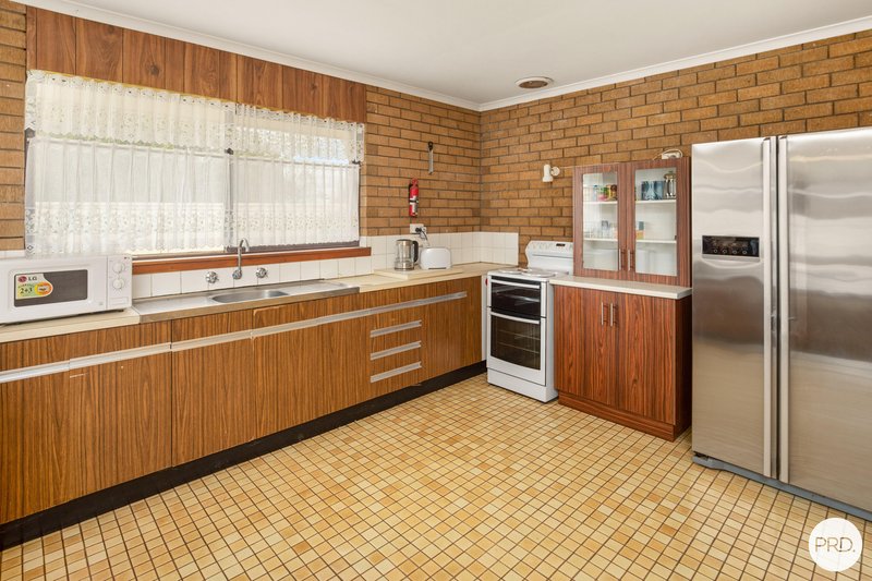 Photo - 1/247 Ninth Street, Mildura VIC 3500 - Image 6