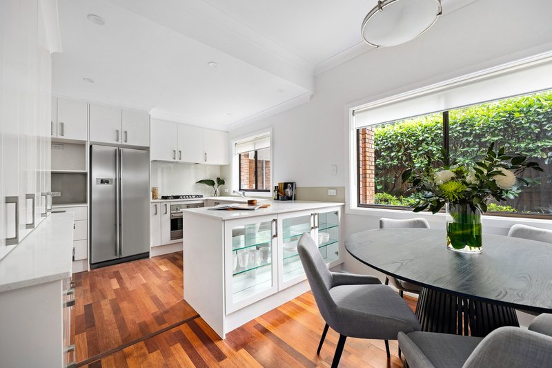 Photo - 12/49-53 Ben Boyd Road, Neutral Bay NSW 2089 - Image 3