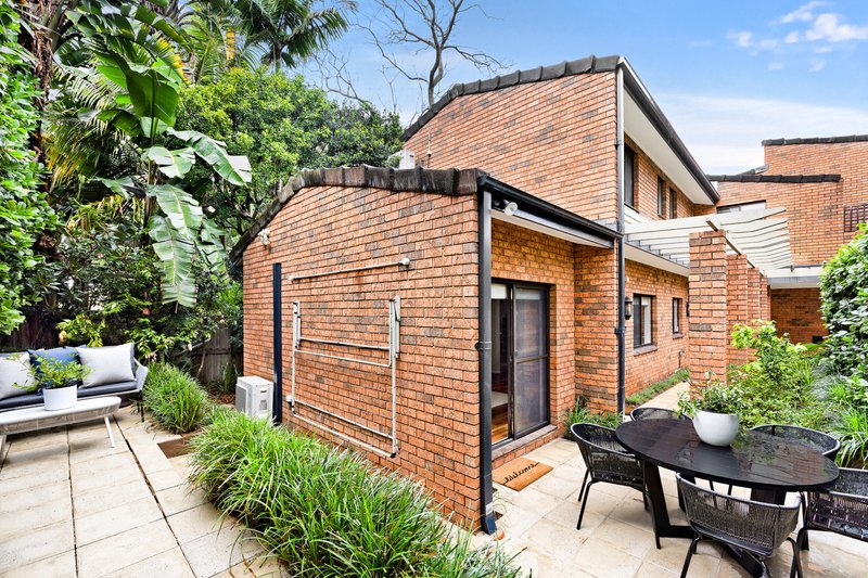 Photo - 12/49-53 Ben Boyd Road, Neutral Bay NSW 2089 - Image 10