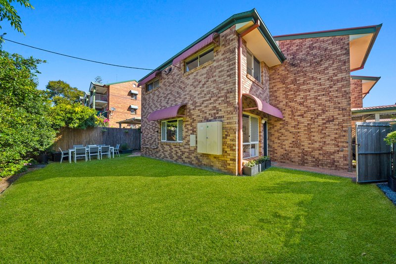 Photo - 12/49 Dutton Street, Coolangatta QLD 4225 - Image 17