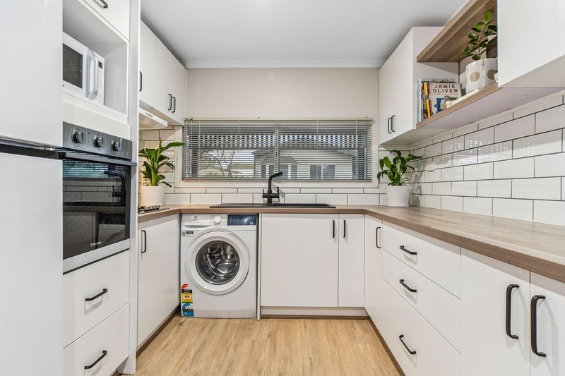 Photo - 124/98 Bungower Road, Mornington VIC 3931 - Image 10