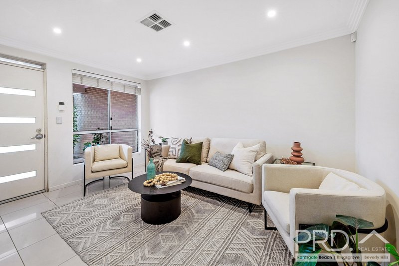 Photo - 124A Kingsgrove Road, Kingsgrove NSW 2208 - Image 2