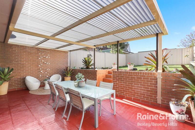 Photo - 124a Kingsgrove Road, Kingsgrove NSW 2208 - Image 4