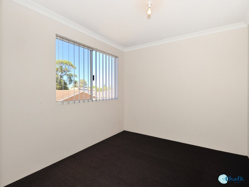 Photo - 124C Parkin Street, Rockingham WA 6168 - Image 16