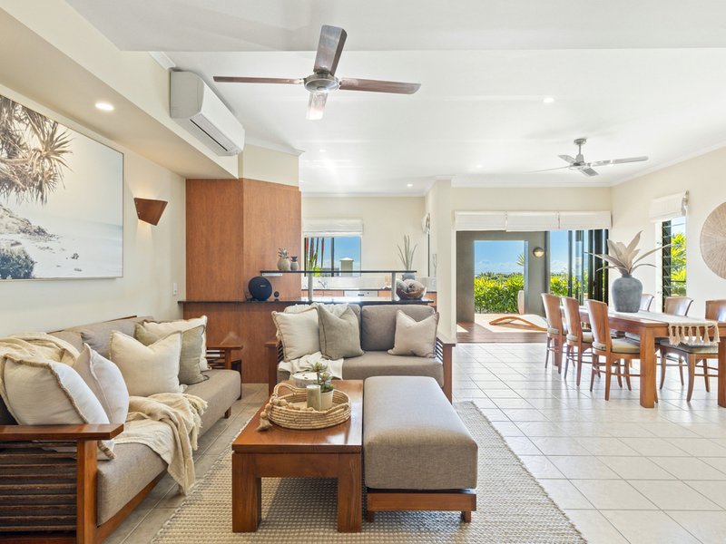 Photo - 12/5-7 Arlington Esplanade, Clifton Beach QLD 4879 - Image 6