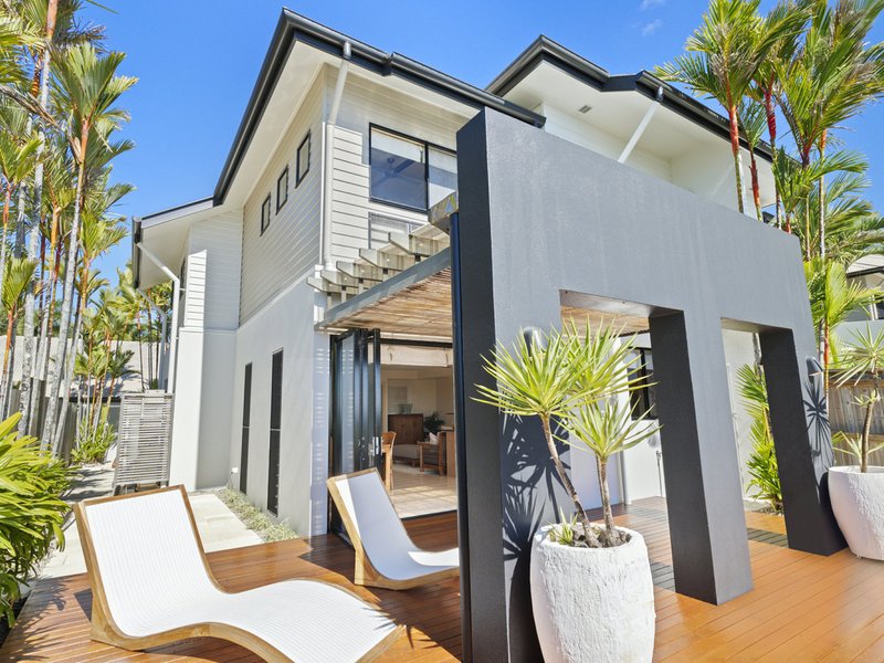 Photo - 12/5-7 Arlington Esplanade, Clifton Beach QLD 4879 - Image 7