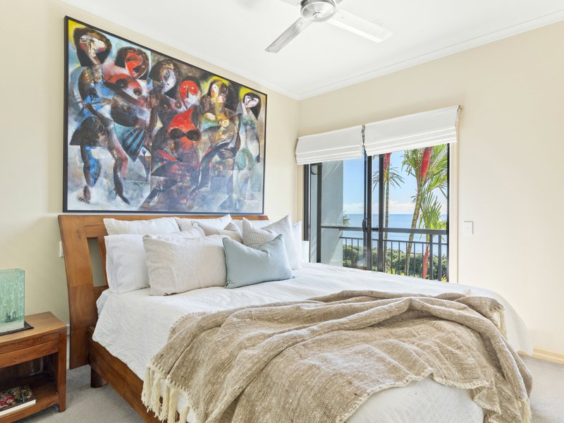 Photo - 12/5-7 Arlington Esplanade, Clifton Beach QLD 4879 - Image 11