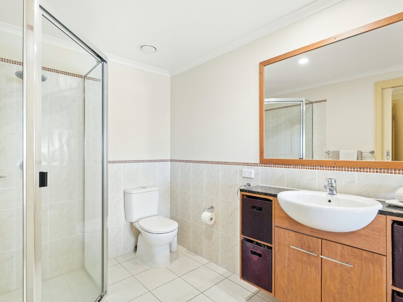 Photo - 12/5-7 Arlington Esplanade, Clifton Beach QLD 4879 - Image 14