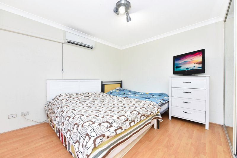 Photo - 12/5-7 Exeter Road, Homebush West NSW 2140 - Image 5