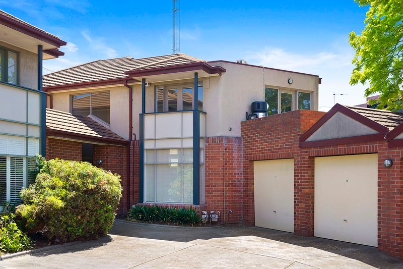 Photo - 12/5-7 Hall Street, Cheltenham VIC 3192 - Image 2